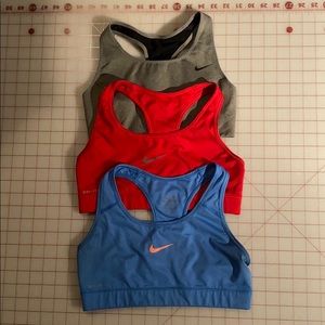 Nike Sports Bras Set